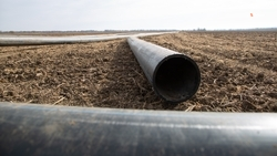 Двухкилометровый участок водопровода заменили в Курском округе