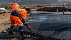 В рамках «дорожного» нацпроекта на Ставрополье автотрассы ремонтируют с опережением графика